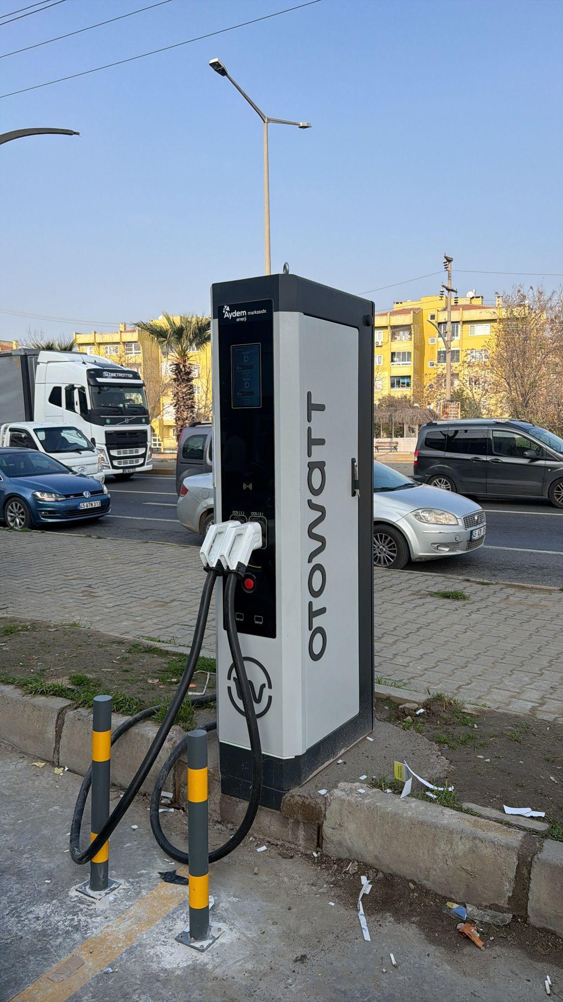 Pekdemir Çiftliği Turgutlu'da DC Şarj Cihazı Kullanımda!